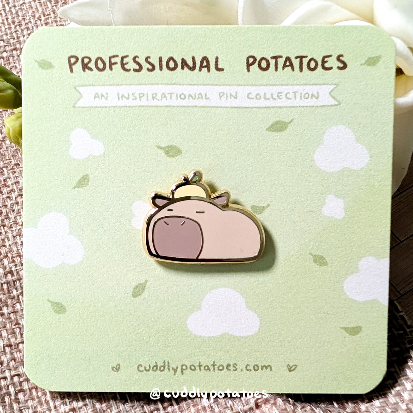 "Capybara" Mini Enamel Pin